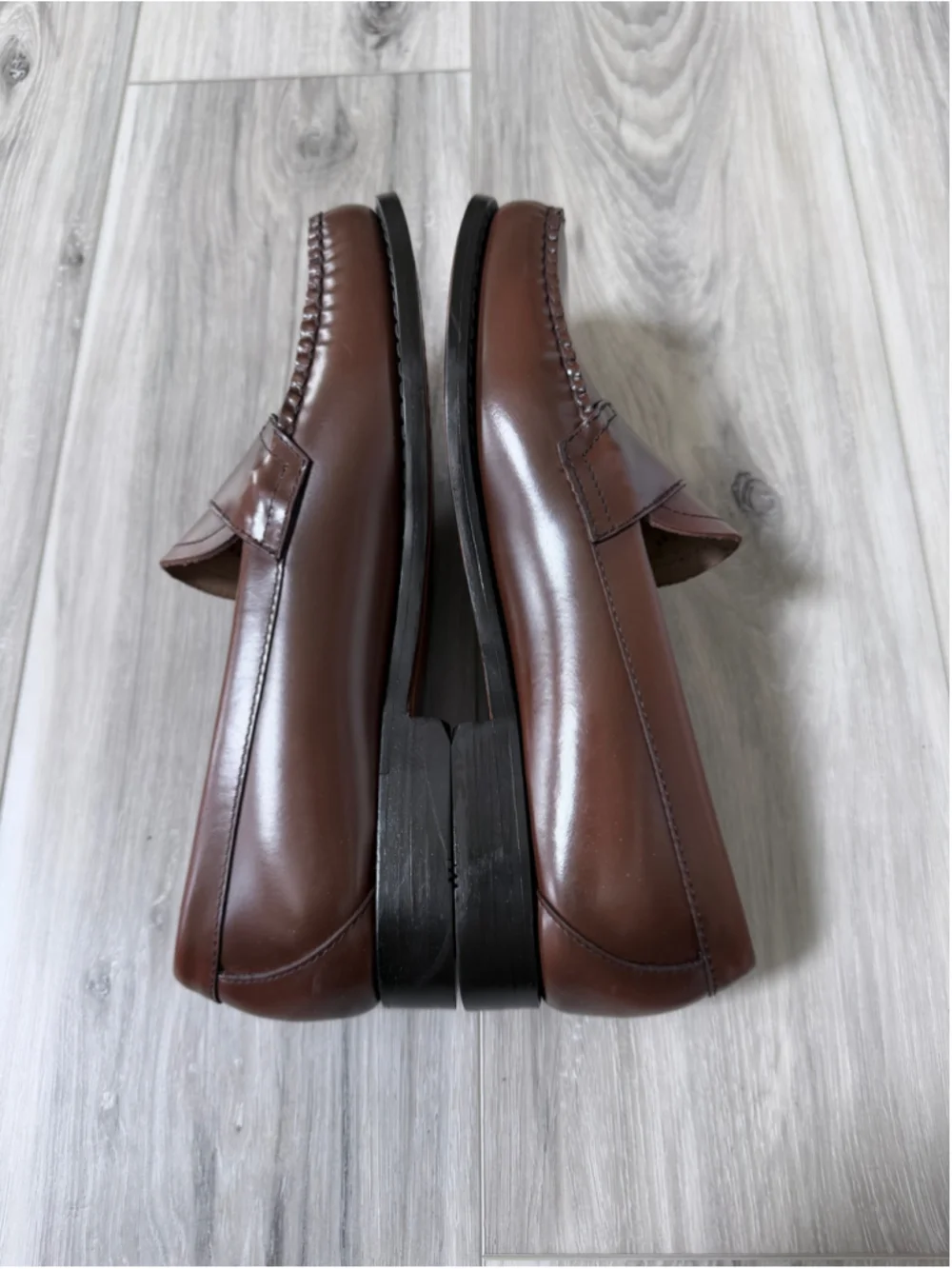 G.H. Bass Weejuns Logan Penny Loafers Men’s 8 EE Brown Leather Dress Shoes